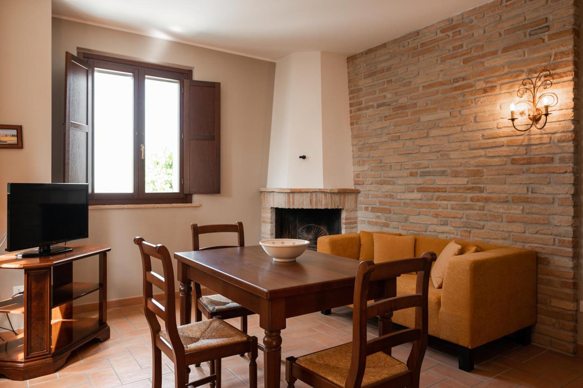 Appartamento Poggio Antico Monte San Vito Esterno foto